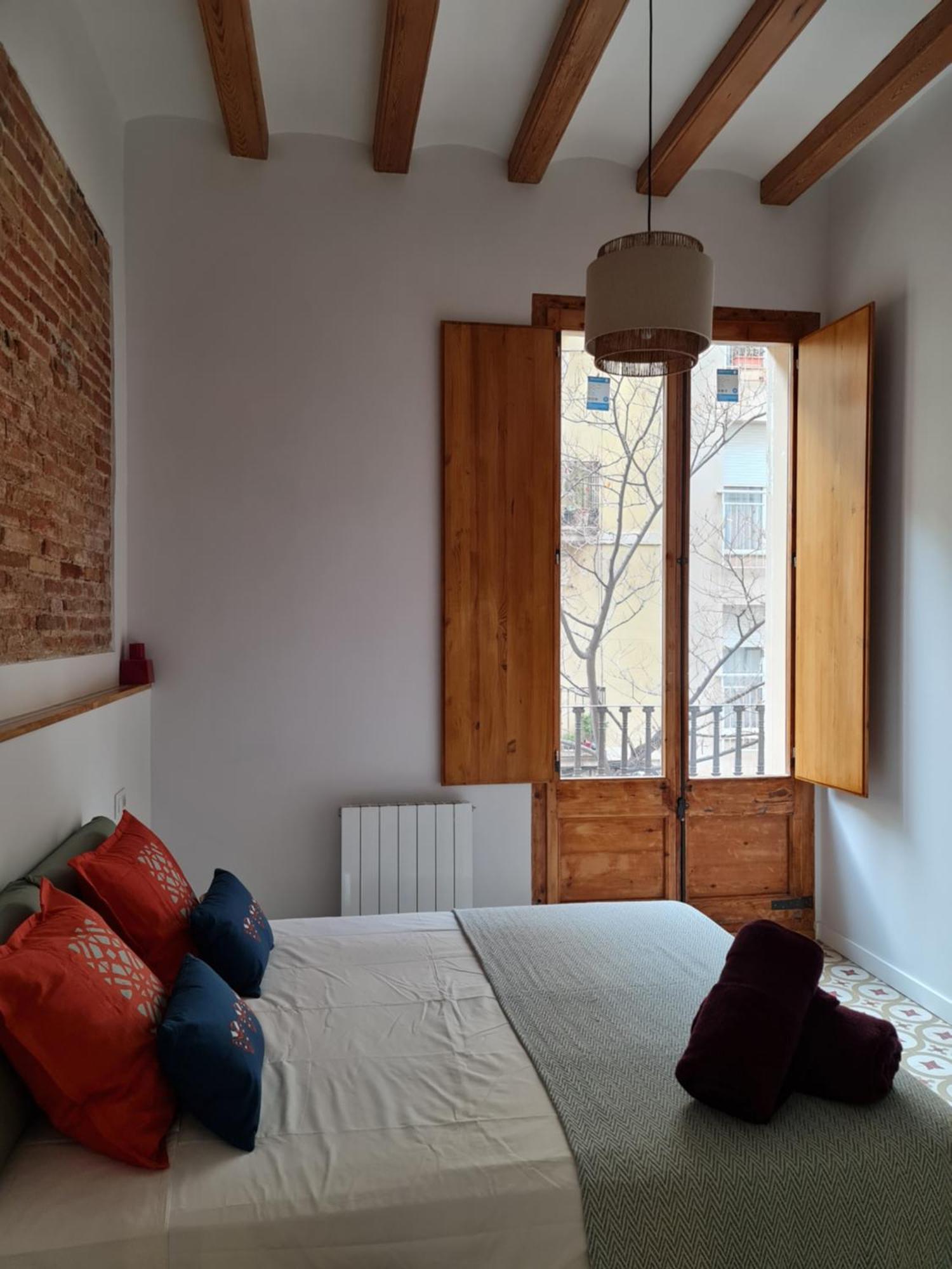Poble Sec Charming Apartment บาร์เซโลนา ภายนอก รูปภาพ