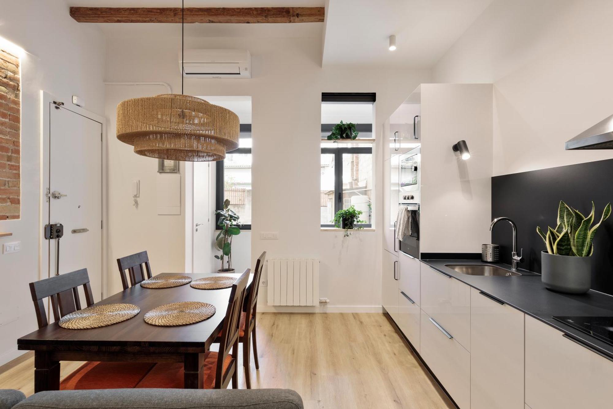 Poble Sec Charming Apartment บาร์เซโลนา ภายนอก รูปภาพ
